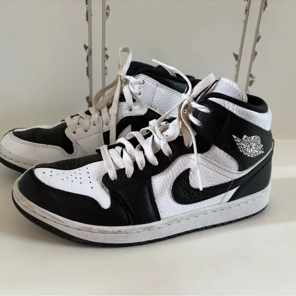 Nike Air Jordan 1 Mid Split Panda Black Size 9.5 - Picture 1 of 8